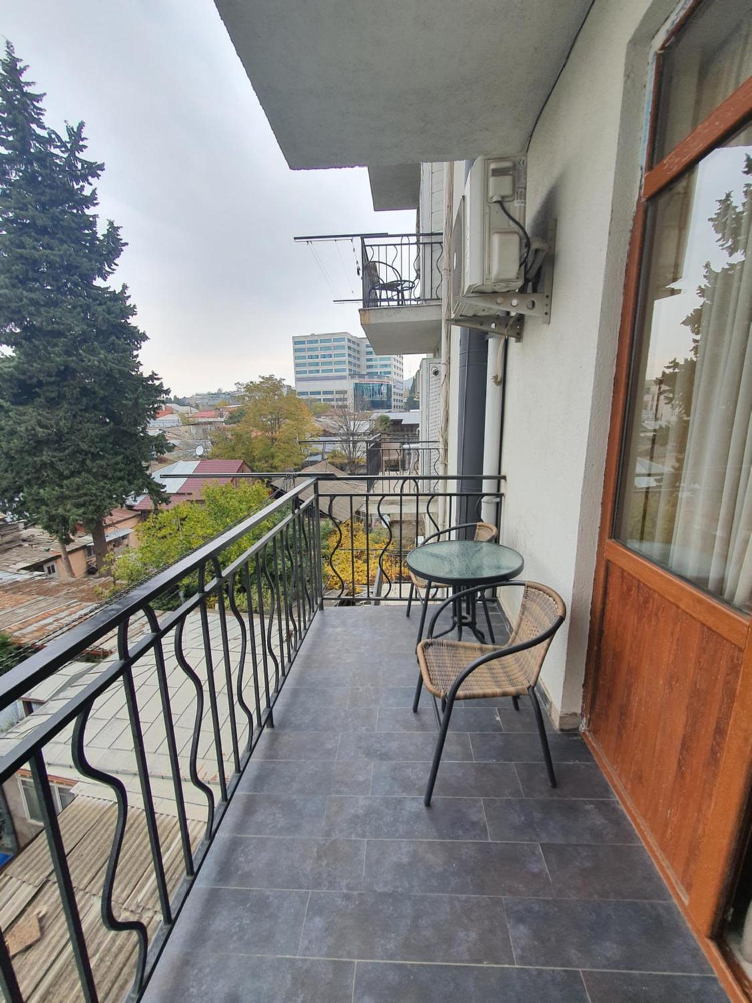 Dat Exx Apartments Tiflis Oda fotoğraf